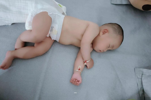 日照怀孕肚子撑的难受